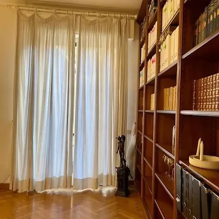 Quirinale Two Bedroom House Rome